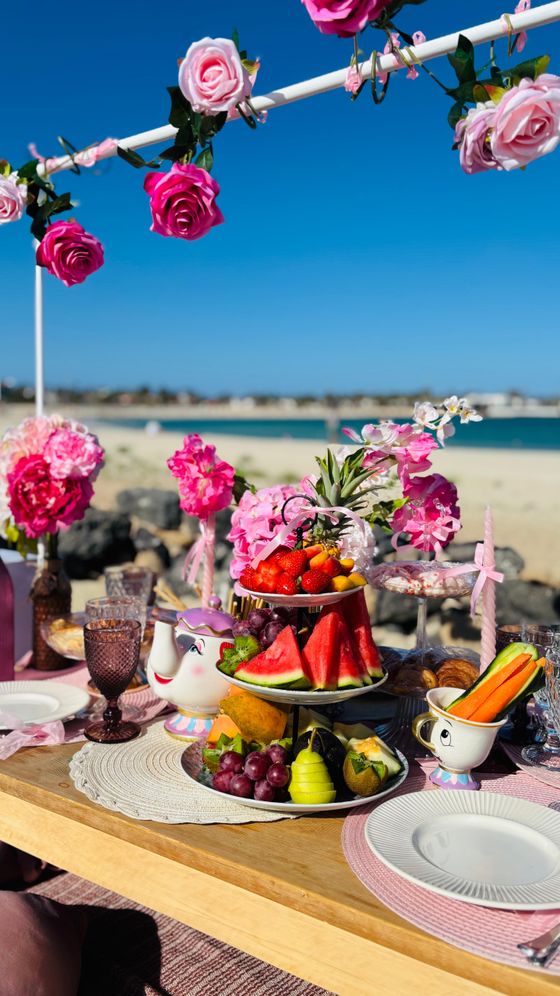 Handcrafted food arrangements for a magical catering picnic in Fuerteventura