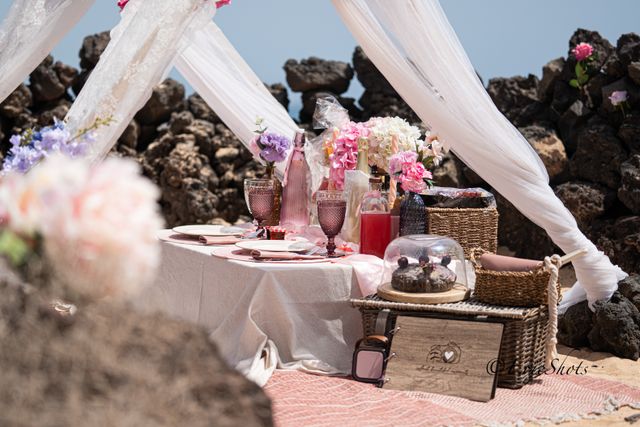 A beautifully styled picnic setup waiting for you on the shores of Fuerteventura